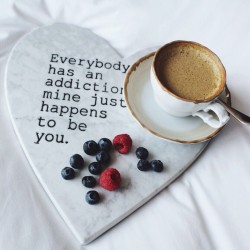 HEART MARBLE BOARD /EVERYBODY HAS AN ADDICTION HEART MARBLE BOARD /EVERYBODY HAS AN ADDICTION