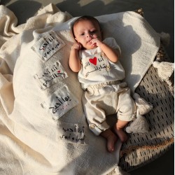 BABY GIFT BOX ( علبه المنتج بها خدوش) BABY GIFT BOX ( علبه المنتج بها خدوش)