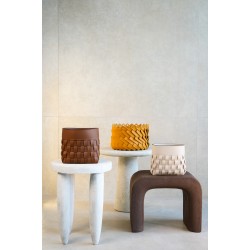 WOVEN LEATHER BASKET - LIGHT BROWN 
