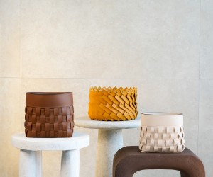 LEATHER BASKET 