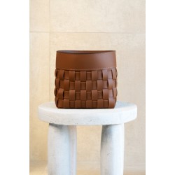 WOVEN LEATHER BASKET - BROWN 